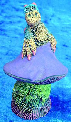 exodus_mushroom_purple_2_01.jpg